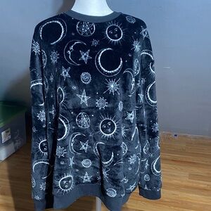 Wound Up Black and White Celestial Top